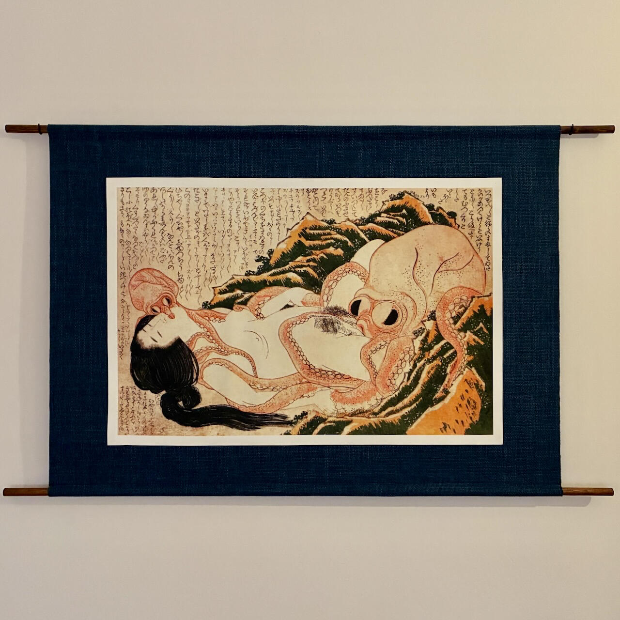 hokusai hanging frame